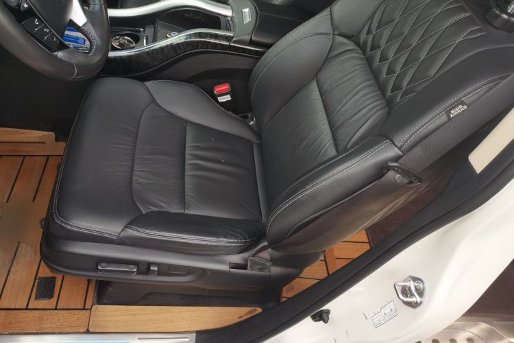 Used Honda Elysion 2019 2.0L Hybrid Luxury Edition Left Front Seat