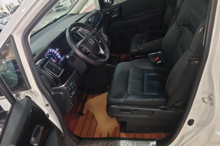 Used Honda Elysion 2019 2.0L Hybrid Luxury Edition Left Front Seat