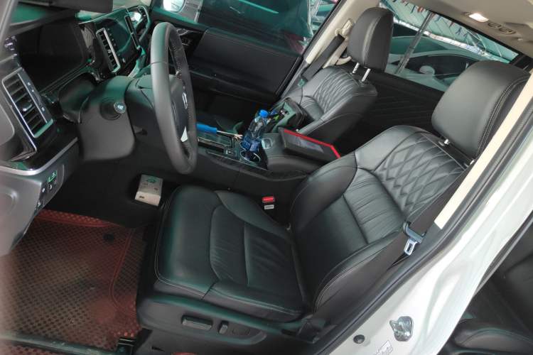 Used Honda Elysion 2019 2.0L Hybrid Luxury Edition Left Front Seat