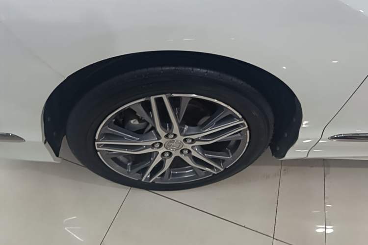Used Honda Elysion 2019 2.0L Hybrid Luxury Edition Left Front Wheel Hub