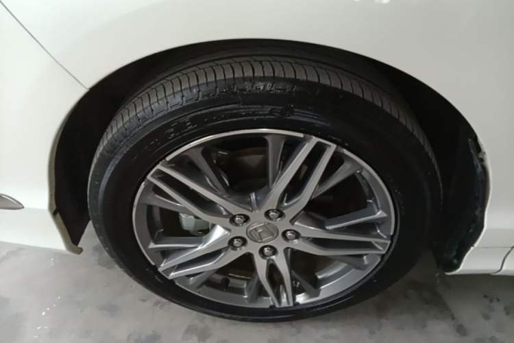 Used Honda Elysion 2019 2.0L Hybrid Luxury Edition Left Front Wheel Hub
