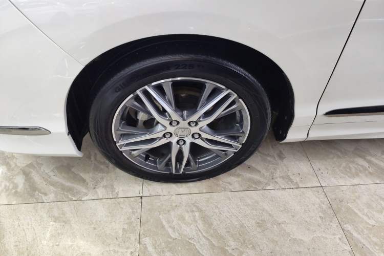 Used Honda Elysion 2019 2.0L Hybrid Luxury Edition Left Front Wheel Hub