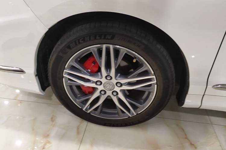 Used Honda Elysion 2019 2.0L Hybrid Comfort Edition Left Front Wheel Hub