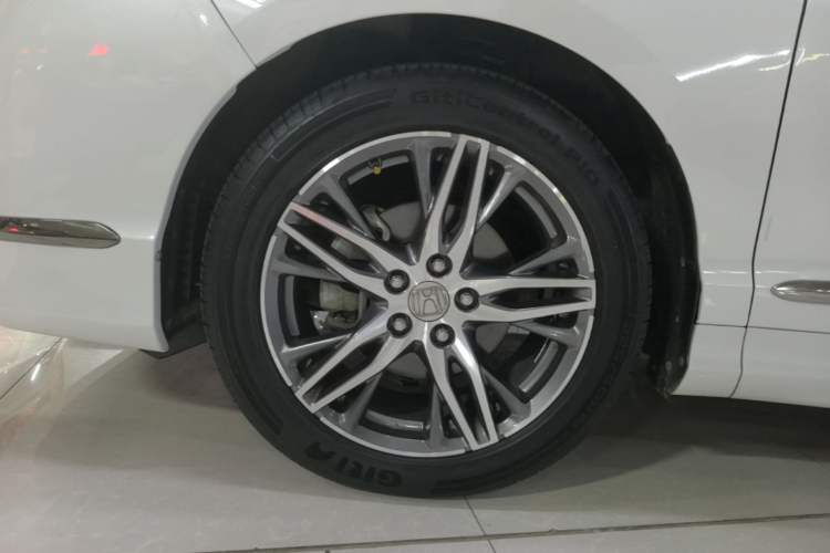 Used Honda Elysion 2019 2.0L Hybrid Luxury Edition Left Front Wheel Hub