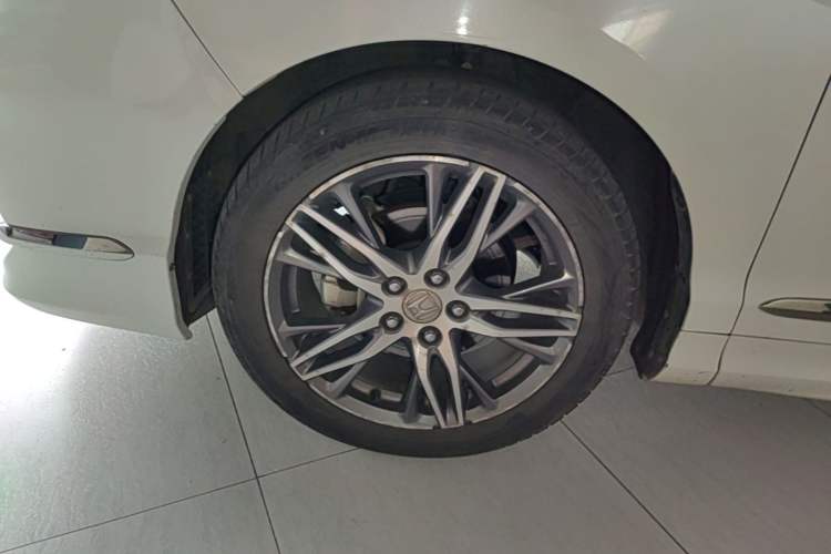 Used Honda Elysion 2019 2.0L Hybrid Supreme Edition Left Front Wheel Hub