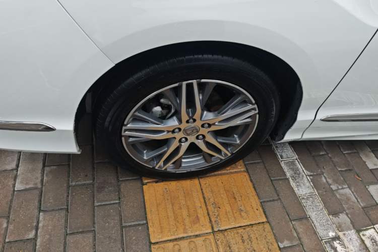 Used Honda Elysion 2019 2.0L Hybrid Luxury Edition Left Front Wheel Hub