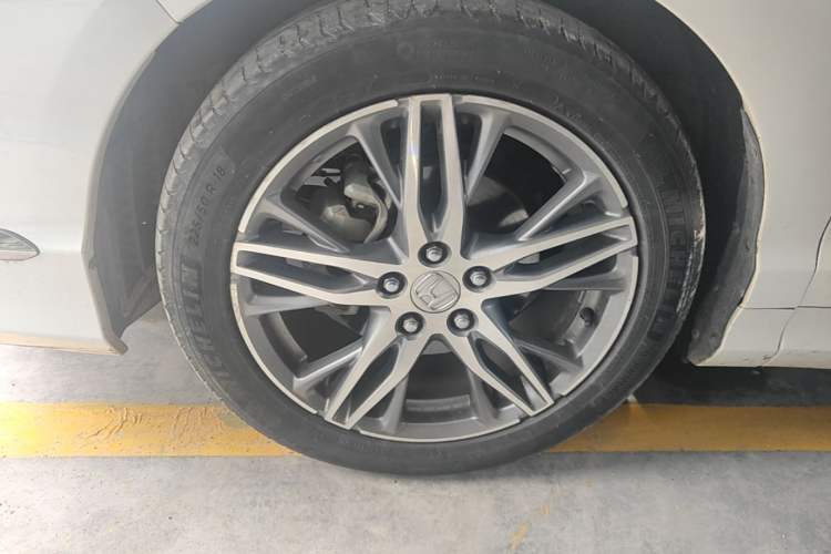 Used Honda Elysion 2019 2.0L Hybrid Luxury Edition Left Front Wheel Hub