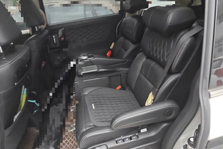 Used Honda Elysion 2019 2.0L Hybrid Luxury Edition Left Rear Seat