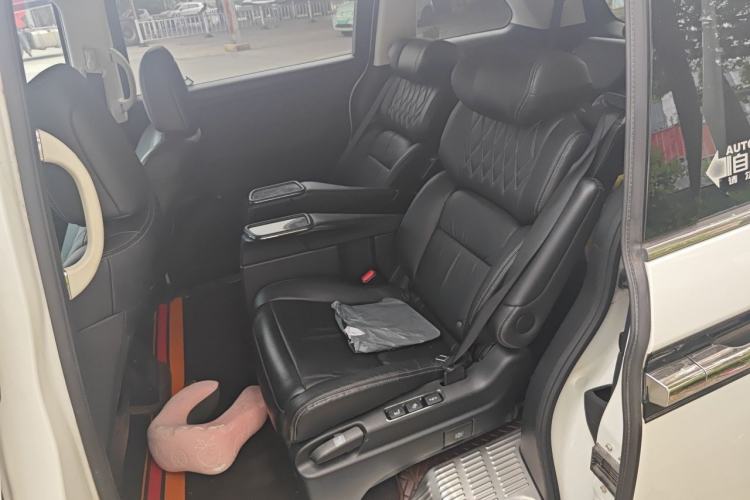 Used Honda Elysion 2019 2.0L Hybrid Supreme Edition Left Rear Seat
