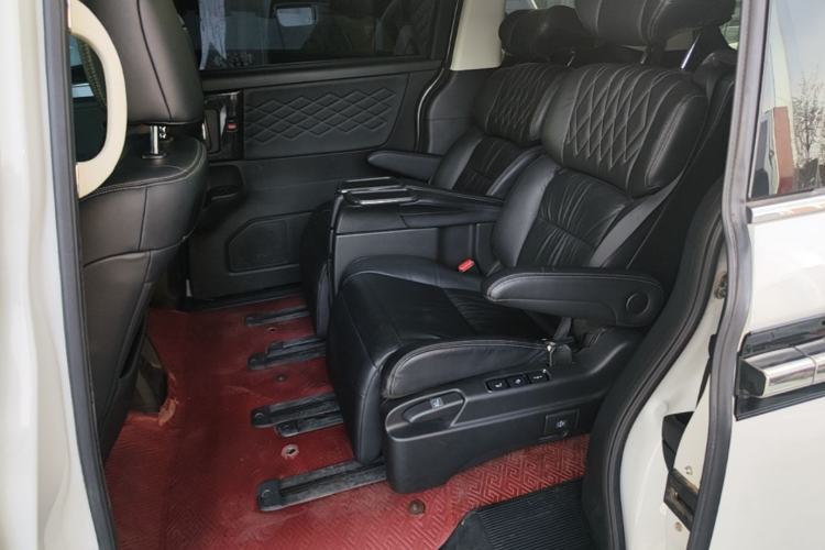 Used Honda Elysion 2019 2.0L Hybrid Luxury Edition Left Rear Seat