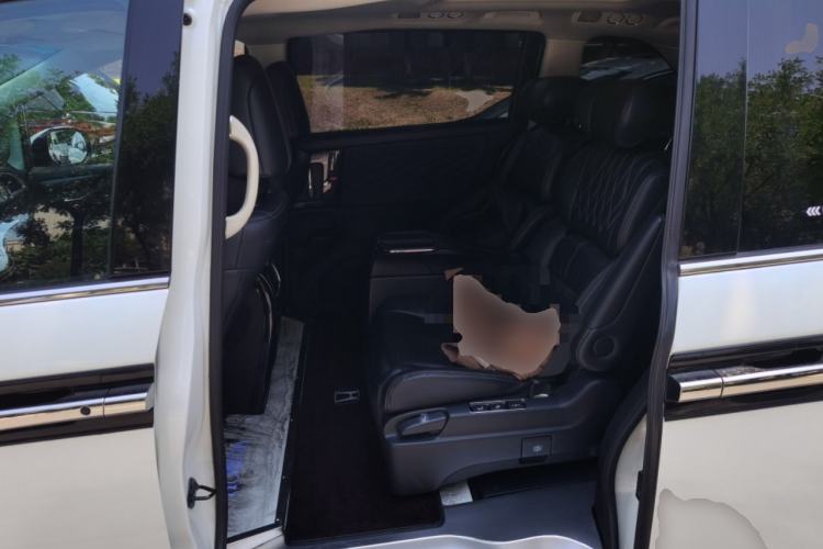 Used Honda Elysion 2019 2.0L Hybrid Luxury Edition Left Rear Seat