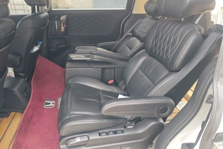 Used Honda Elysion 2019 2.0L Hybrid Luxury Edition Left Rear Seat