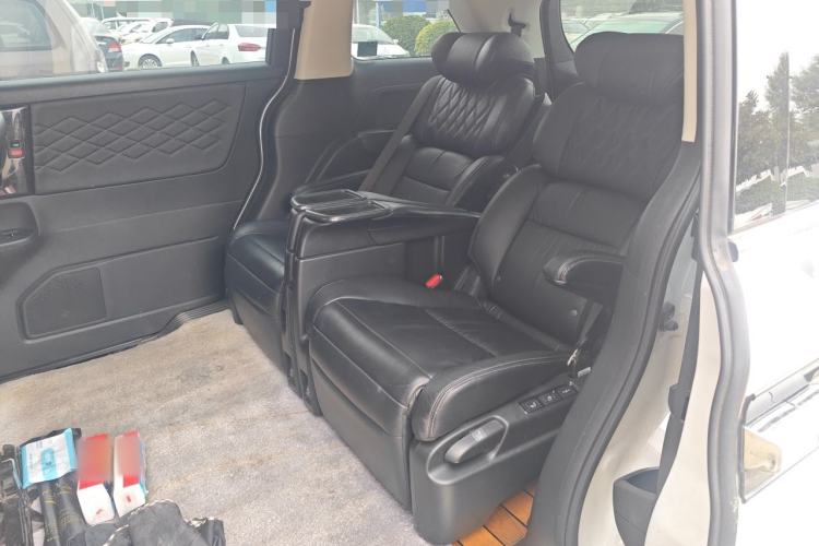 Used Honda Elysion 2019 2.0L Hybrid Comfort Edition Left Rear Seat