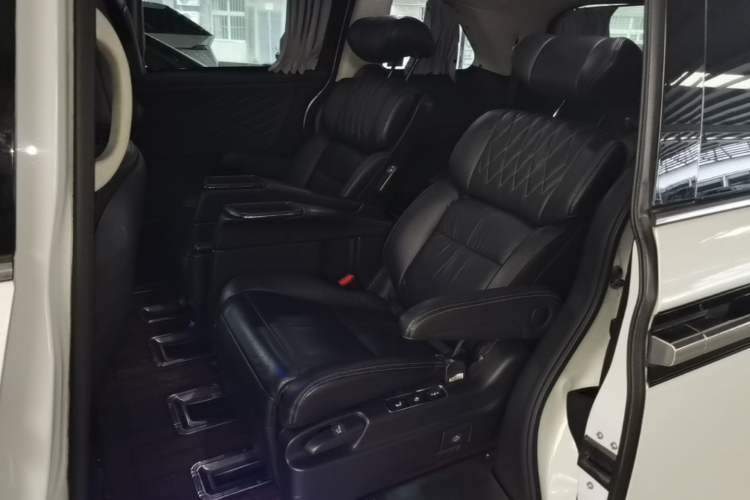 Used Honda Elysion 2019 2.0L Hybrid Luxury Edition Left Rear Seat