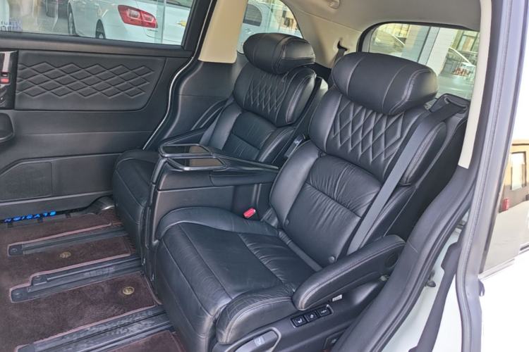 Used Honda Elysion 2019 2.0L Hybrid Supreme Edition Left Rear Seat