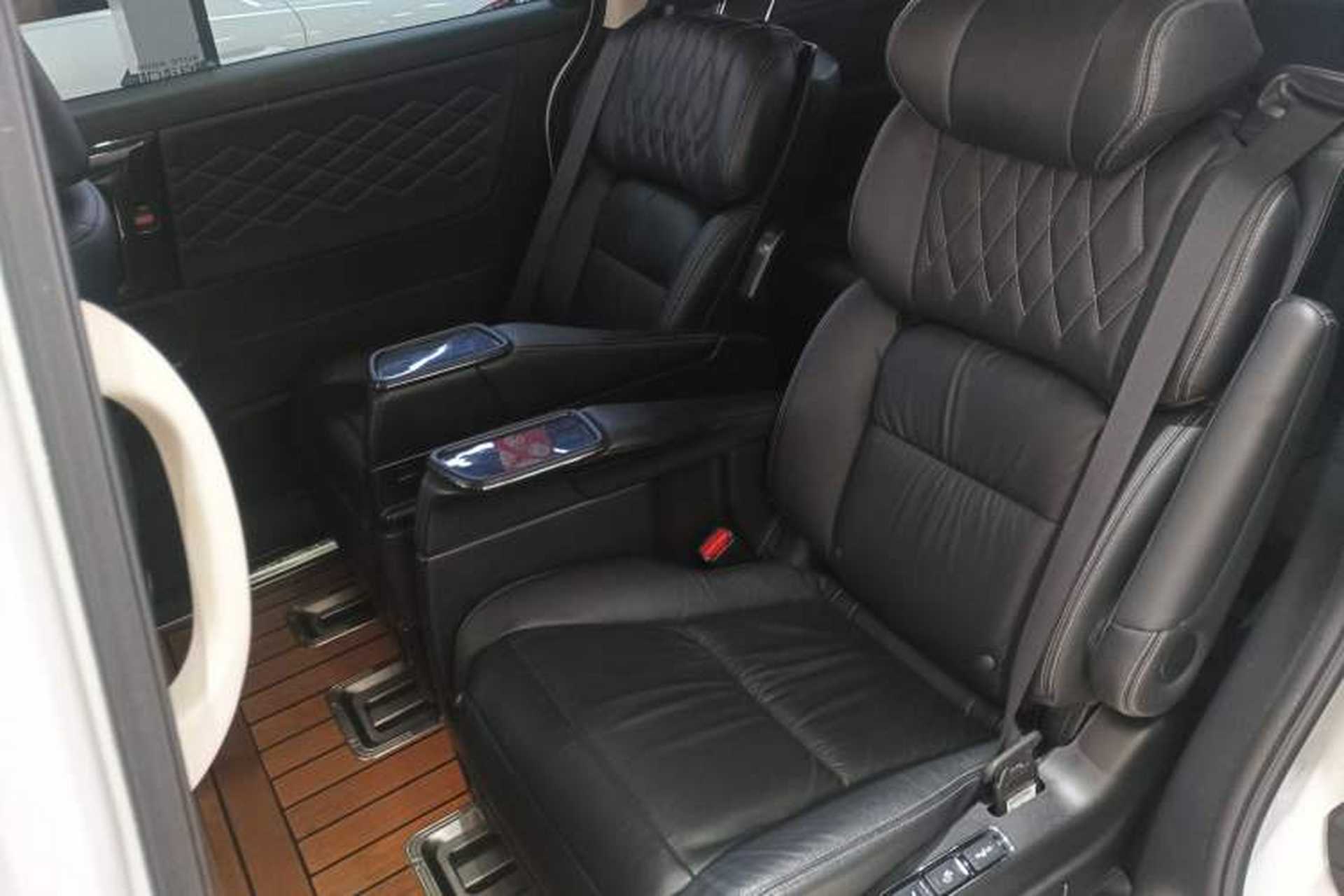 Used Honda Elysion 2019 2.0L Hybrid Luxury Edition Left Rear Seat