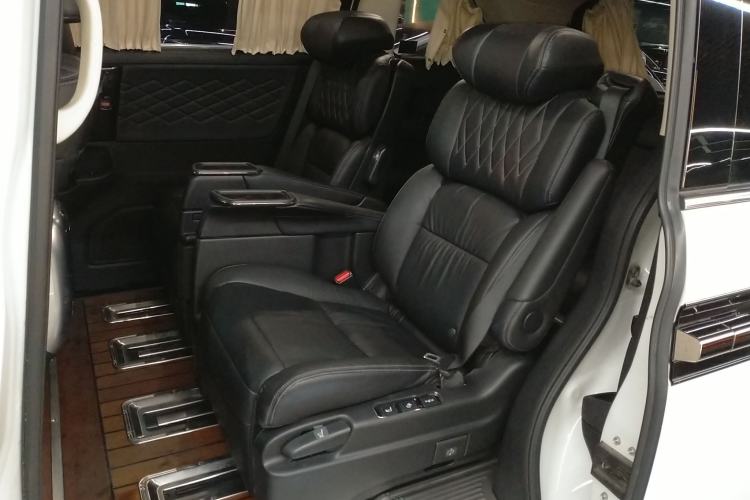 Used Honda Elysion 2019 2.0L Hybrid Luxury Edition Left Rear Seat
