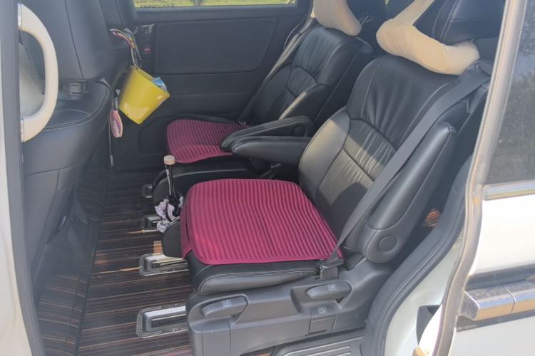Used Honda Elysion 2019 2.0L Hybrid Comfort Edition Left Rear Seat