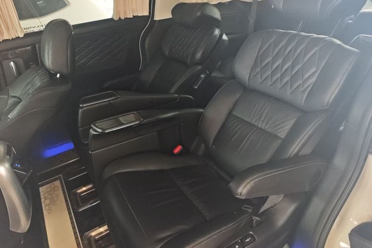 Used Honda Elysion 2019 2.0L Hybrid Luxury Edition Left Rear Seat