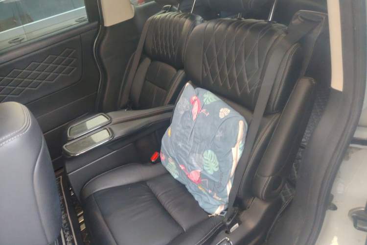 Used Honda Elysion 2019 2.0L Hybrid Luxury Edition Left Rear Seat