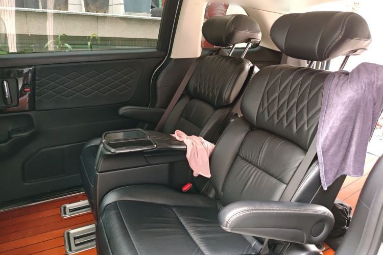Used Honda Elysion 2019 2.0L Hybrid Luxury Edition Left Rear Seat