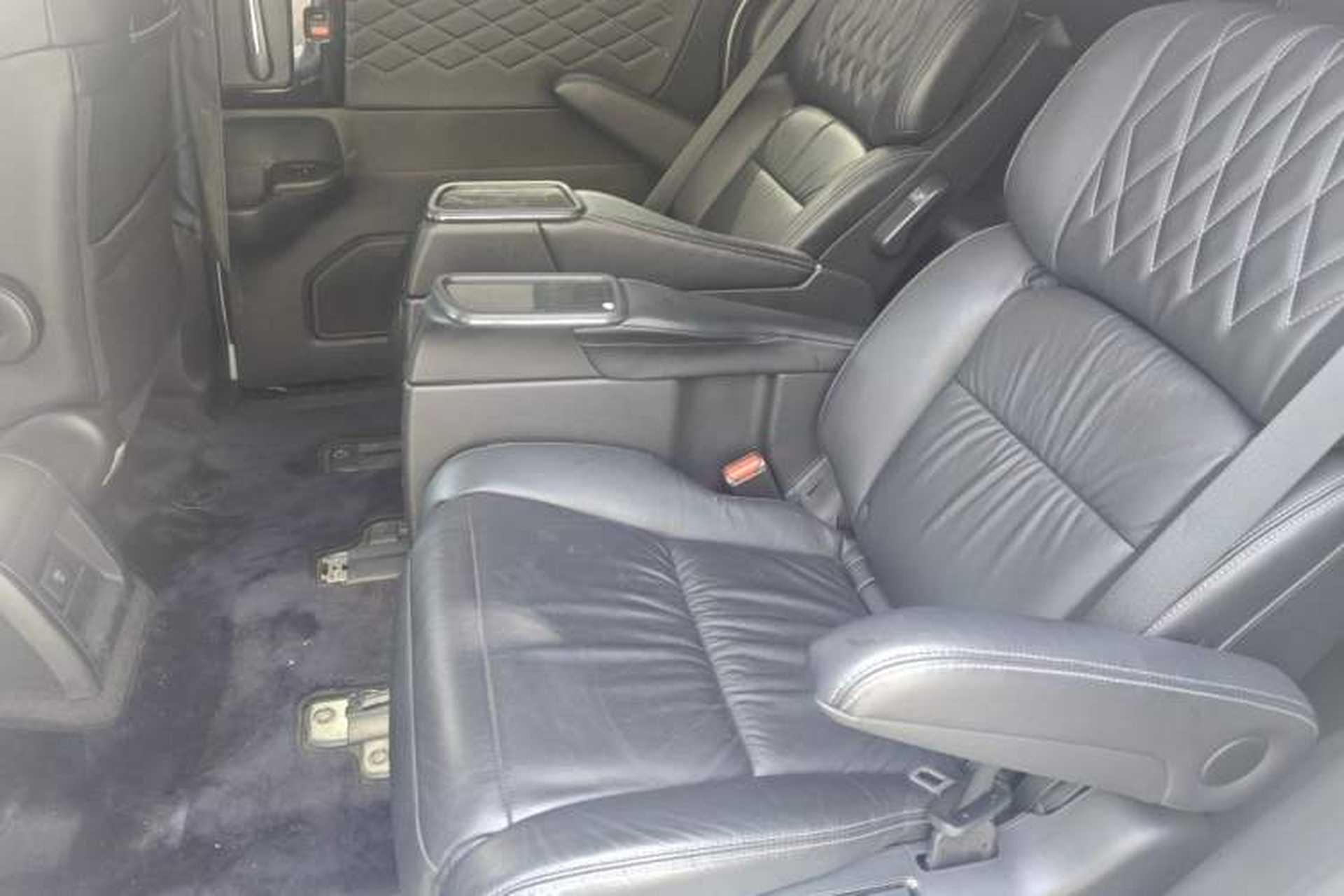Used Honda Elysion 2019 2.0L Hybrid Luxury Edition Left Rear Seat