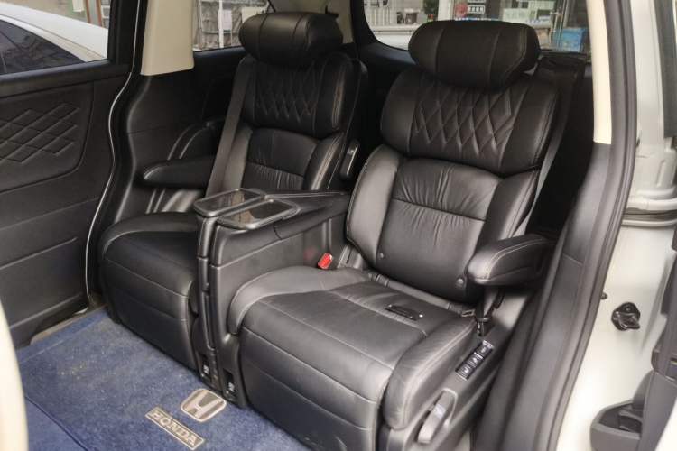 Used Honda Elysion 2019 2.0L Hybrid Luxury Edition Left Rear Seat