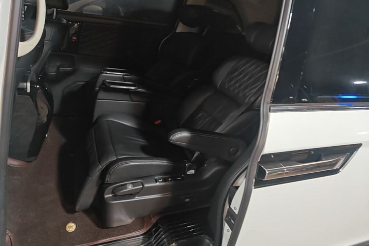 Used Honda Elysion 2019 2.0L Hybrid Luxury Edition Left Rear Seat