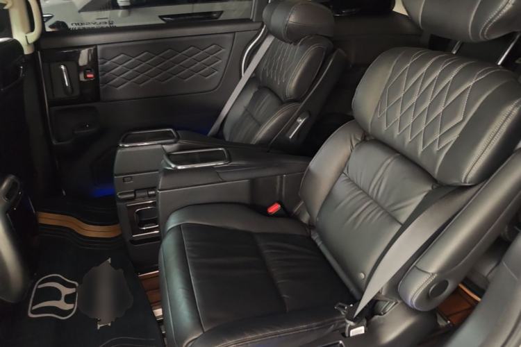 Used Honda Elysion 2019 2.0L Hybrid Luxury Edition Left Rear Seat
