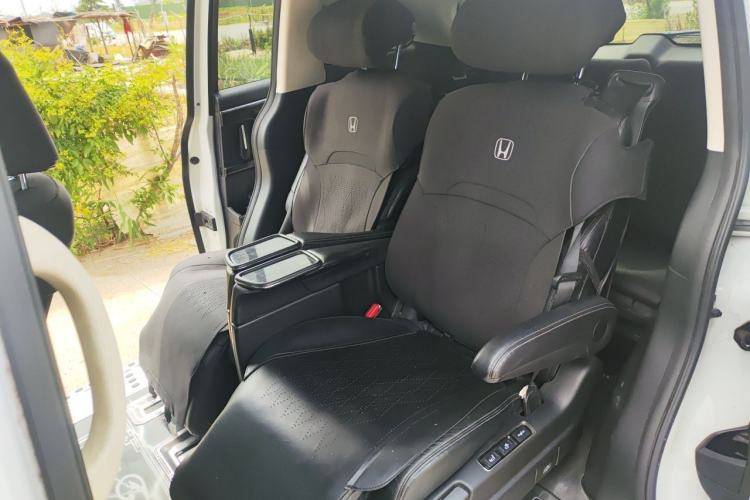 Used Honda Elysion 2019 2.0L Hybrid Luxury Edition Left Rear Seat