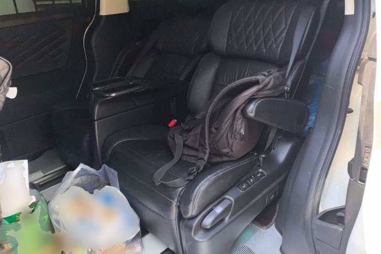 Used Honda Elysion 2019 2.0L Hybrid Luxury Edition Left Rear Seat