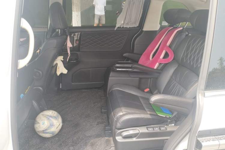 Used Honda Elysion 2019 2.0L Hybrid Luxury Edition Left Rear Seat