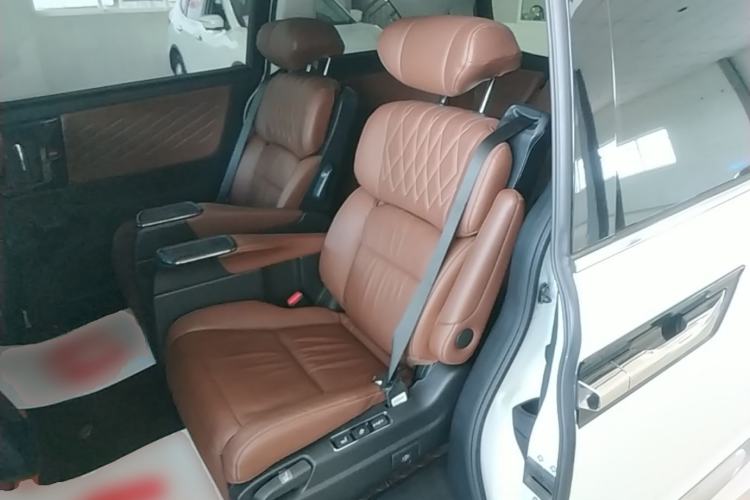 Used Honda Elysion 2019 2.0L Hybrid Supreme Edition Left Rear Seat