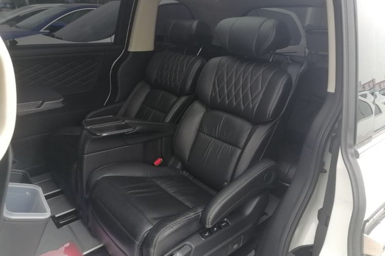 Used Honda Elysion 2019 2.0L Hybrid Supreme Edition Left Rear Seat