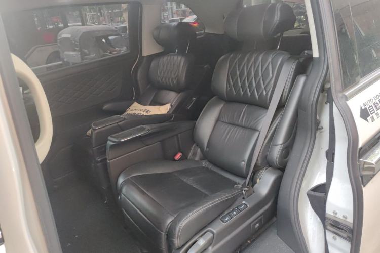 Used Honda Elysion 2019 2.0L Hybrid Luxury Edition Left Rear Seat