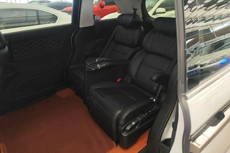 Used Honda Elysion 2019 2.0L Hybrid Luxury Edition Left Rear Seat