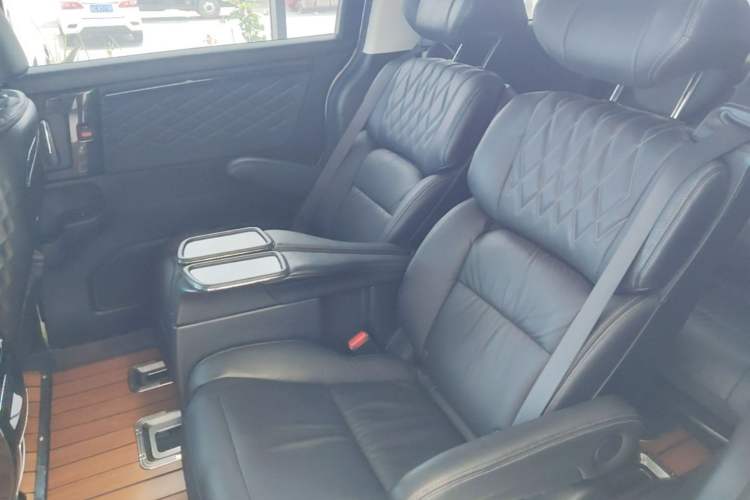 Used Honda Elysion 2019 2.0L Hybrid Luxury Edition Left Rear Seat
