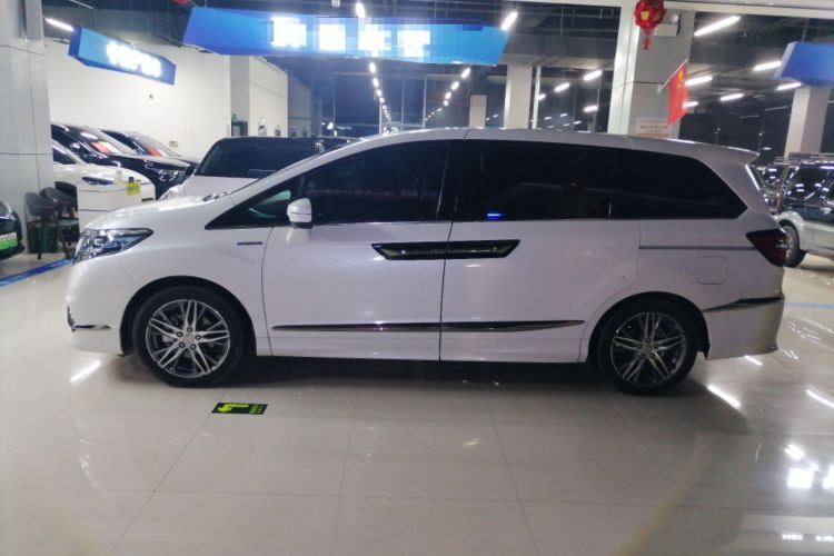 Used Honda Elysion 2019 2.0L Hybrid Luxury Edition Left Side