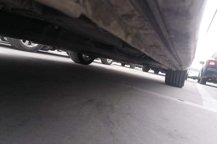 Used Honda Elysion 2019 2.0L Hybrid Supreme Edition Left Side Sill