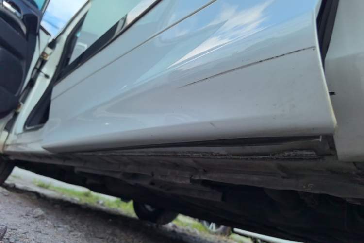 Used Honda Elysion 2019 2.0L Hybrid Luxury Edition Left Side Sill