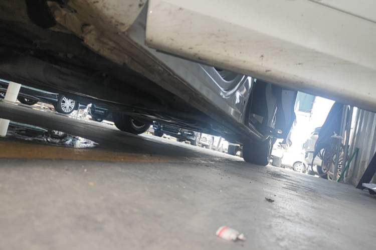 Used Honda Elysion 2019 2.0L Hybrid Luxury Edition Left Side Sill
