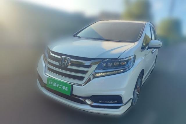 Ojetý Honda Elysion 2019 2.0L Hybrid Luxury Edition