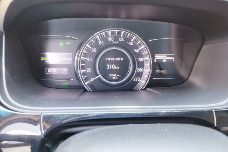Used Honda Elysion 2019 2.0L Hybrid Luxury Edition Odometer Close Up