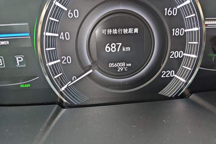 Used Honda Elysion 2019 2.0L Hybrid Supreme Edition Odometer Close Up