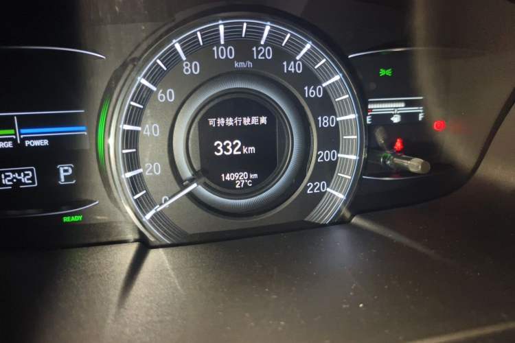 Used Honda Elysion 2019 2.0L Hybrid Luxury Edition Odometer Close Up