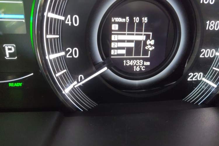 Used Honda Elysion 2019 2.0L Hybrid Comfort Edition Odometer Close Up