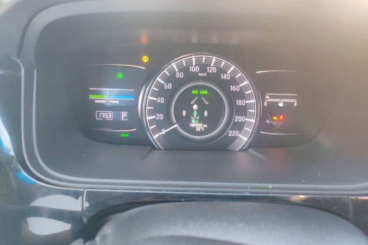 Used Honda Elysion 2019 2.0L Hybrid Luxury Edition Odometer Close Up