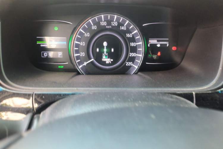 Used Honda Elysion 2019 2.0L Hybrid Luxury Edition Odometer Close Up