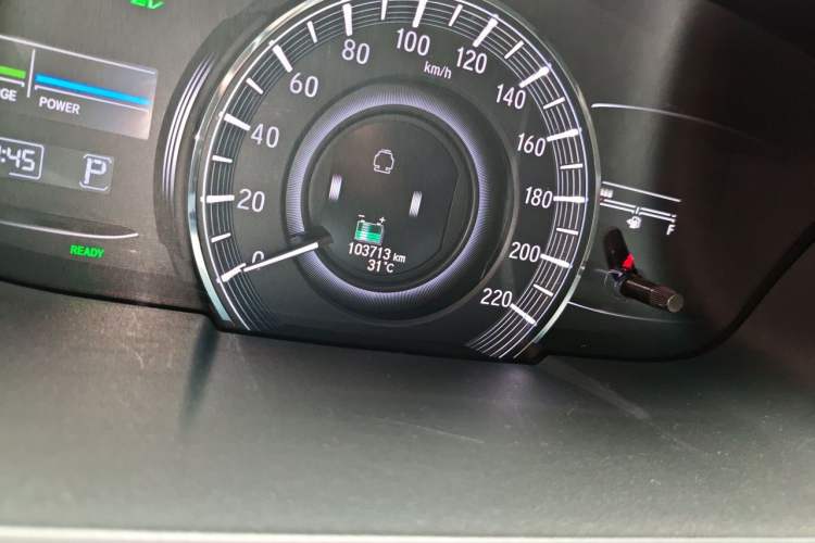 Used Honda Elysion 2019 2.0L Hybrid Luxury Edition Odometer Close Up
