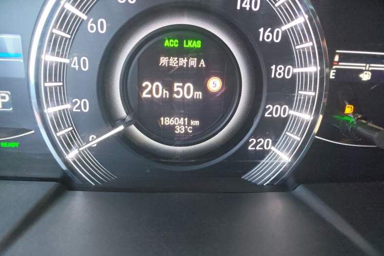 Used Honda Elysion 2019 2.0L Hybrid Luxury Edition Odometer Close Up